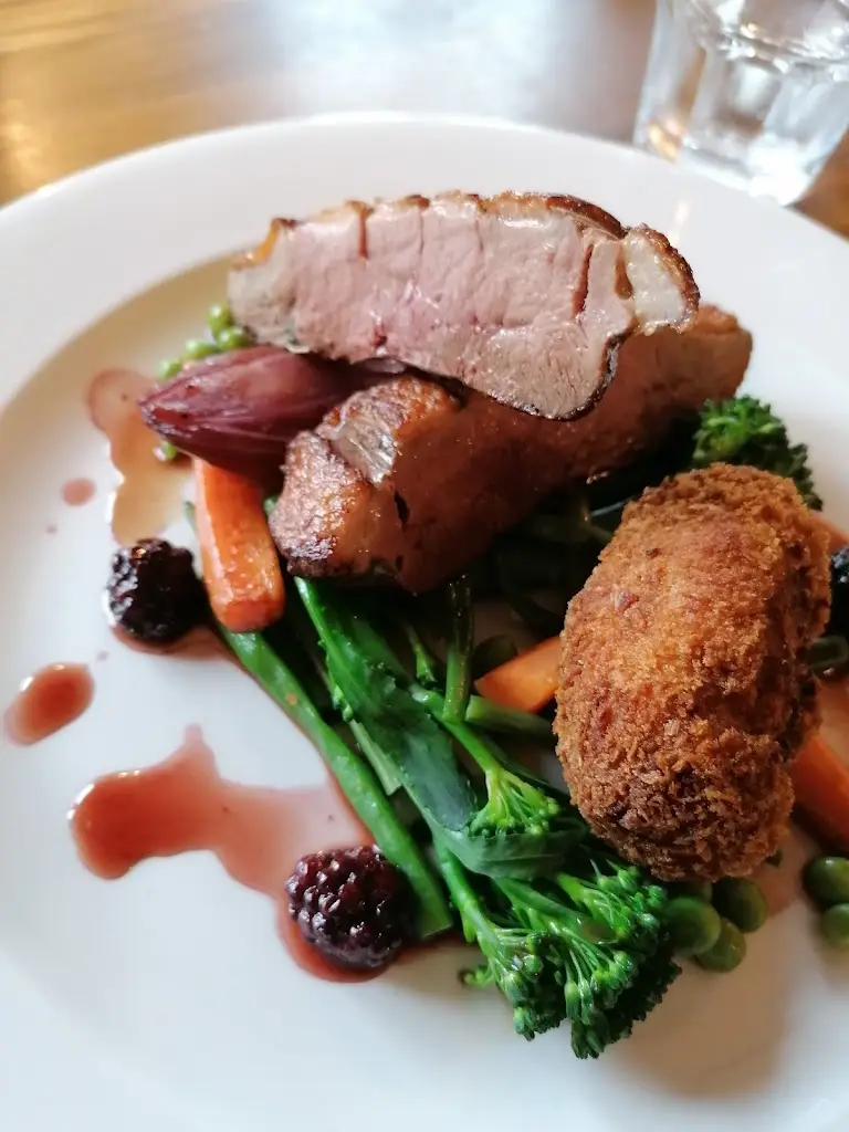 Menu_The Star_Shipham_image_6