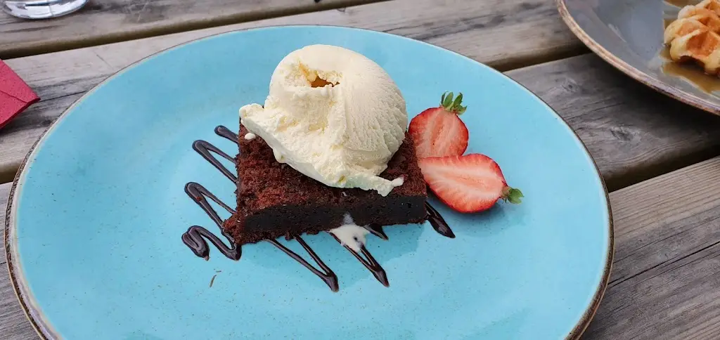 Menu_The Star_Shipham_image_9