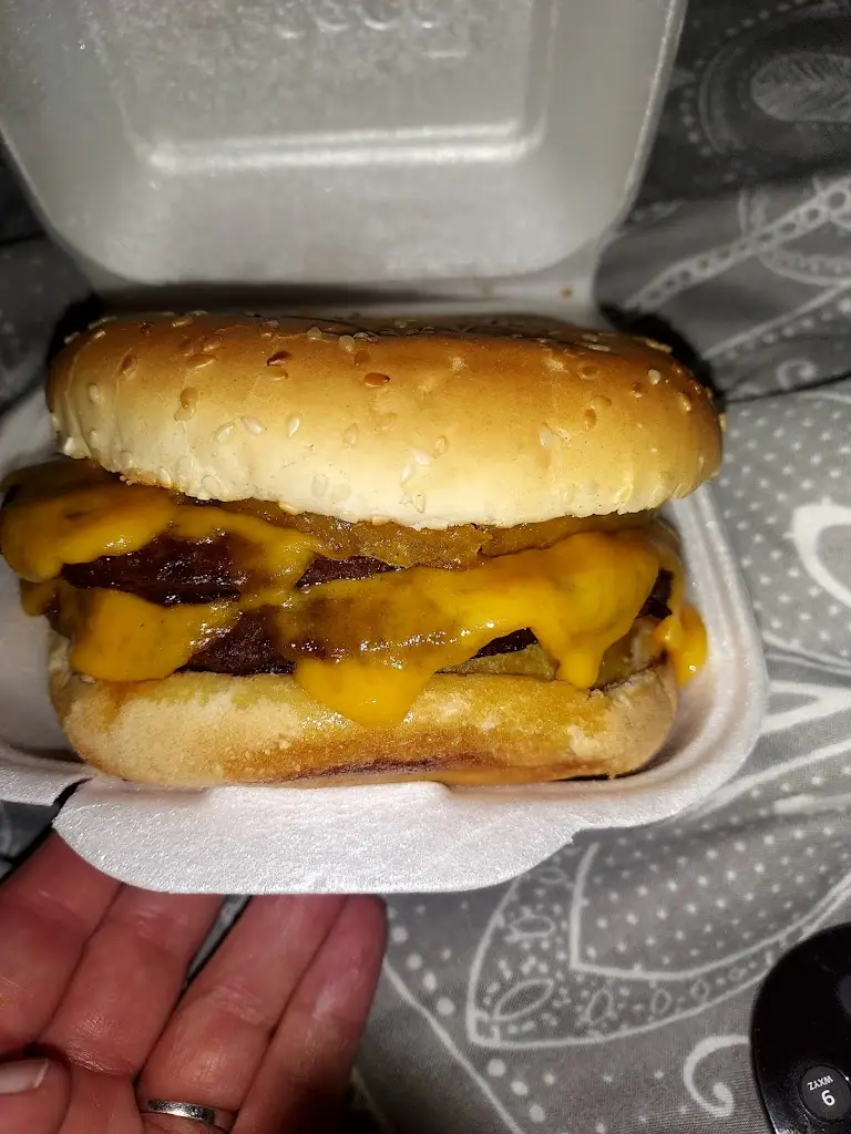 Gemma Thompson_Frydayz Of Shildon_Shildon_review