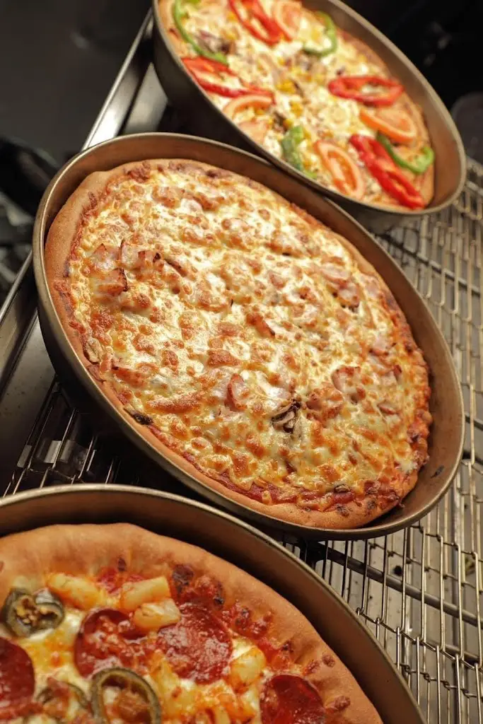 Unique Pizza_Shildon_slider_image_2