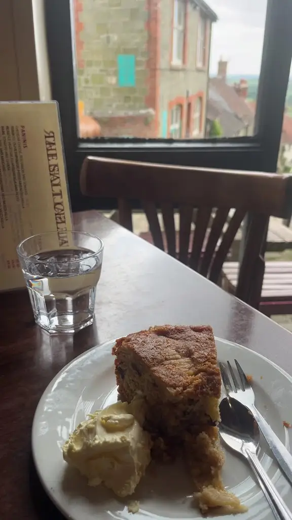 The Salt Cellar_Shaftesbury_slider_image_2