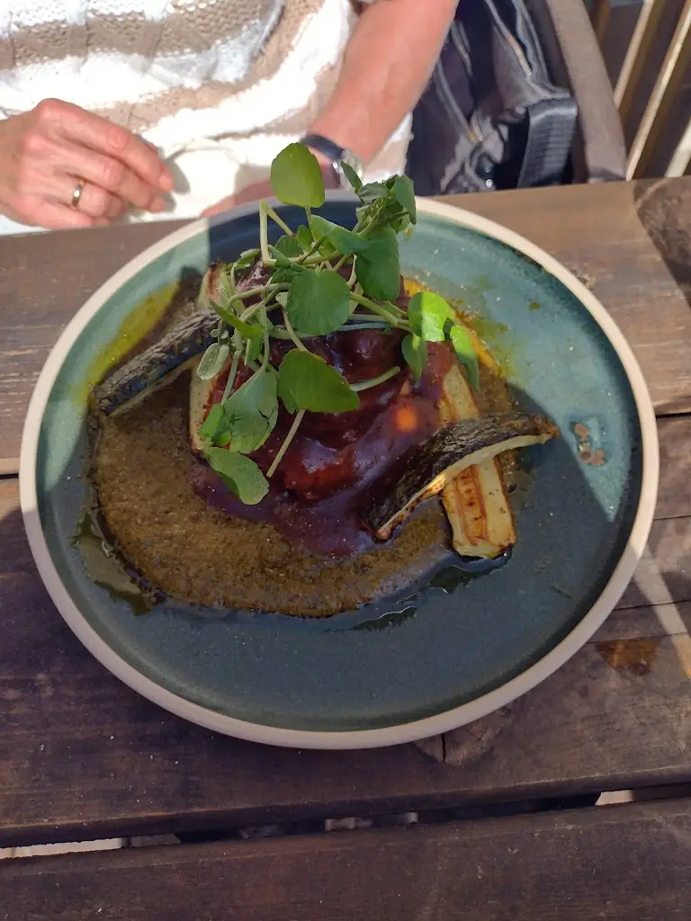 Steve Carmo_The Mitre_Shaftesbury_review