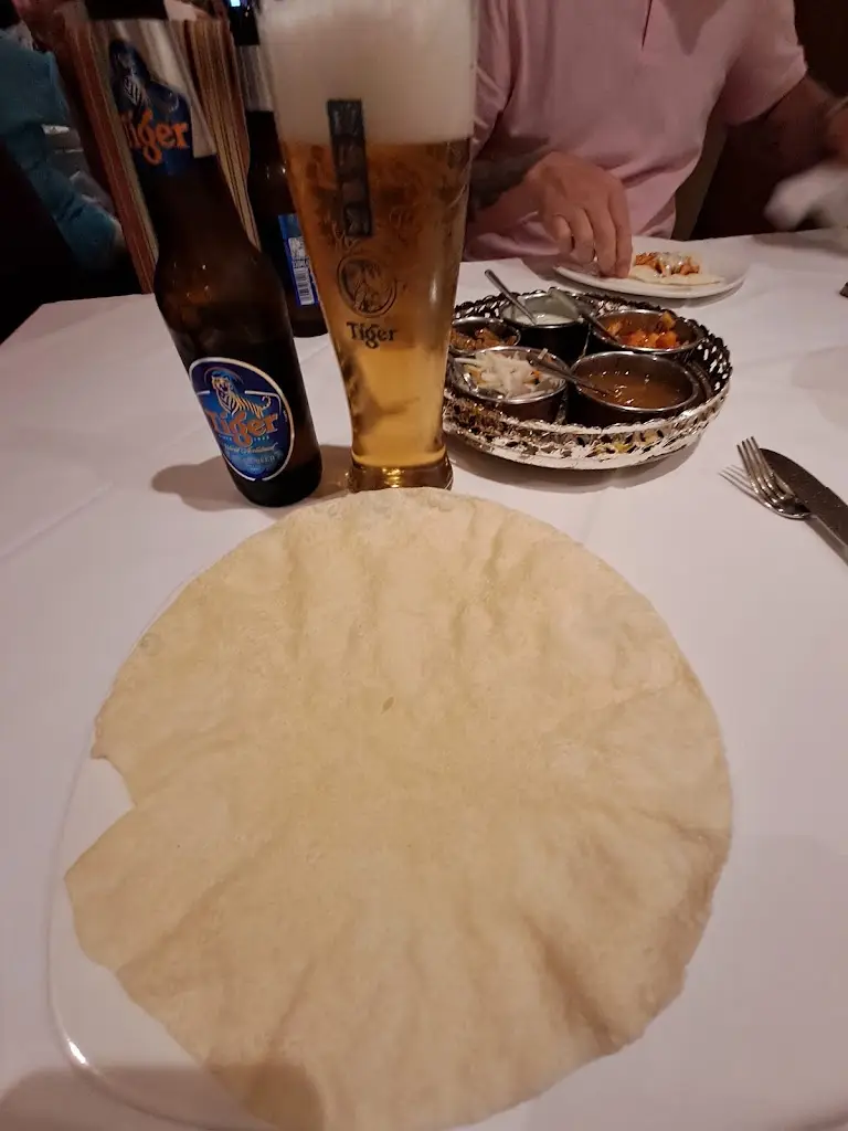 Adrian Walters_Chutney's_Shaftesbury_review