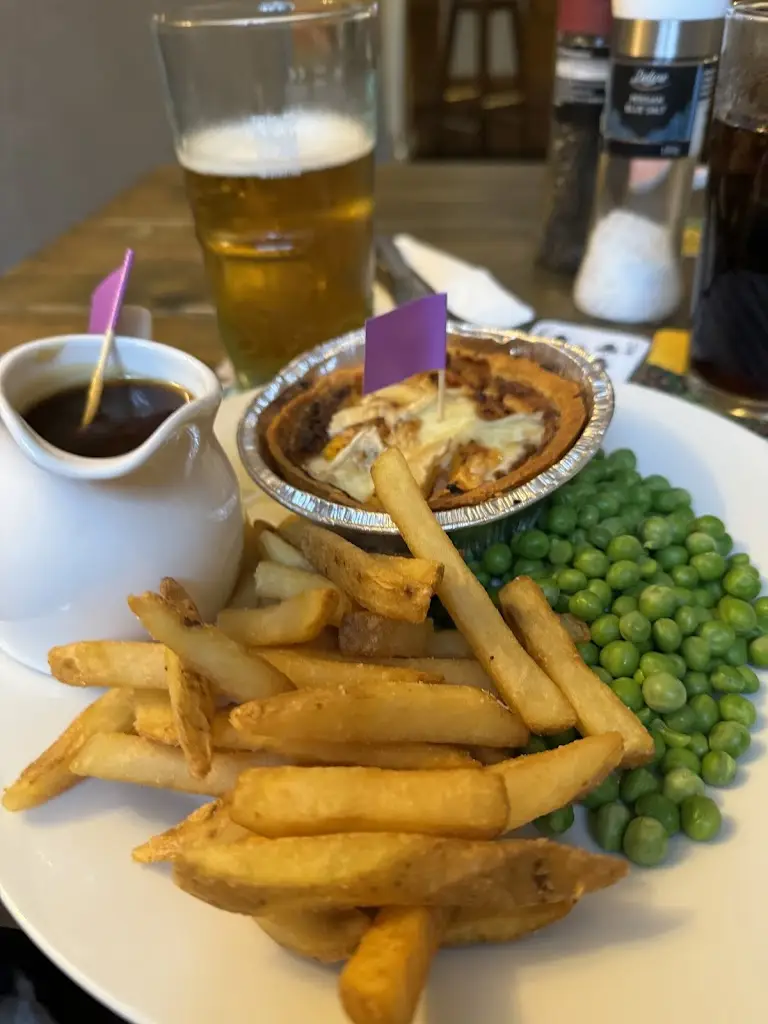 Naomi McCoy_Ye Olde Two Brewers_Shaftesbury_reseña