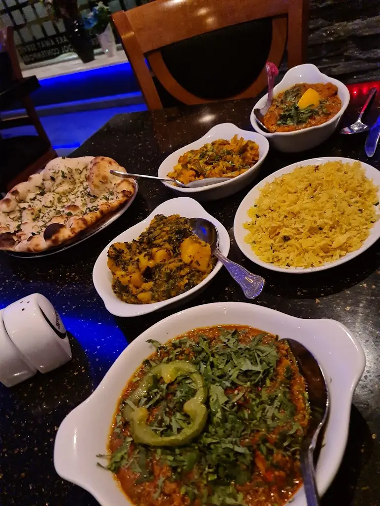 Menu_Aroma_Shaftesbury_image_2