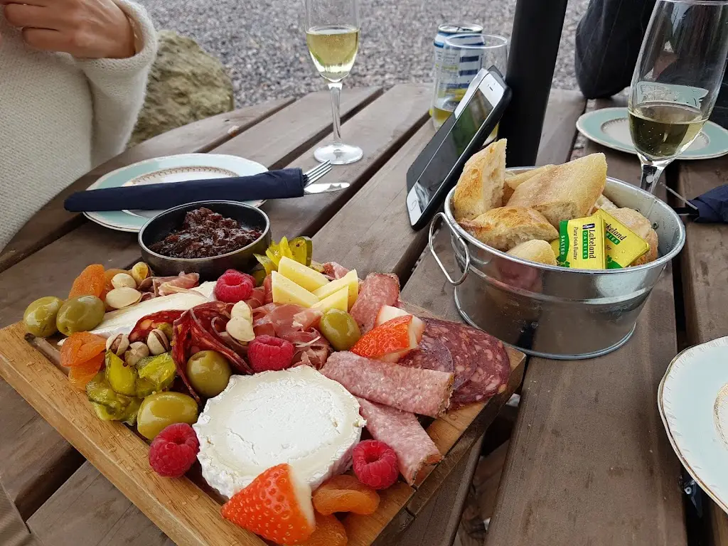 Breezy Ridge Vineyard_Shaftesbury_slider_image_2