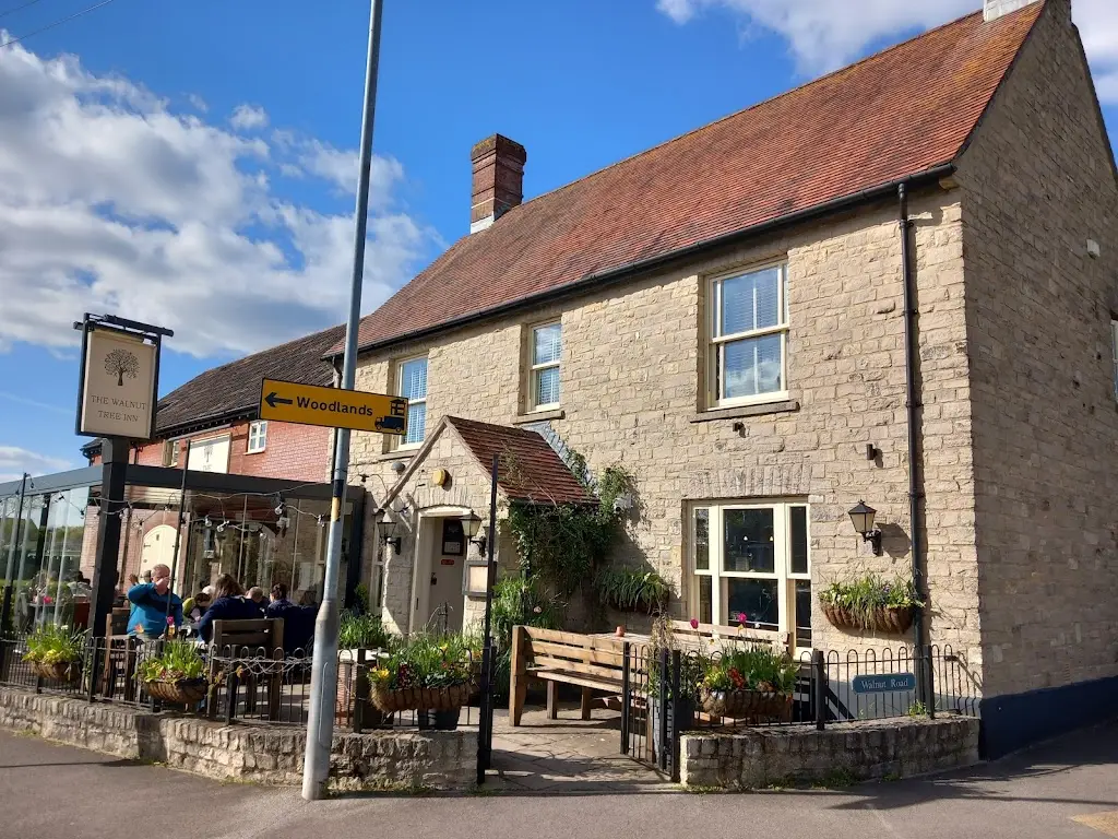 The Walnut Tree Inn_Shaftesbury_slider_image_1
