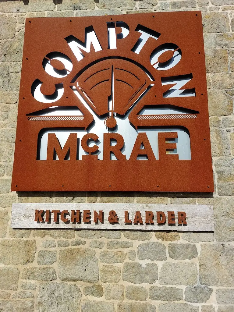 Michael Stringfellow_Compton McRae_Shaftesbury_review