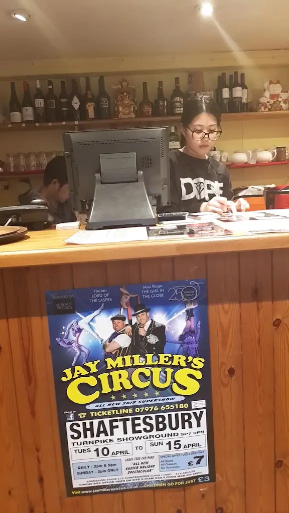 China cottage_Shaftesbury_slider_image_2