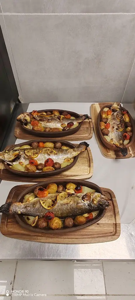 Menu_Goldhill Fish Bar_Shaftesbury_image_5