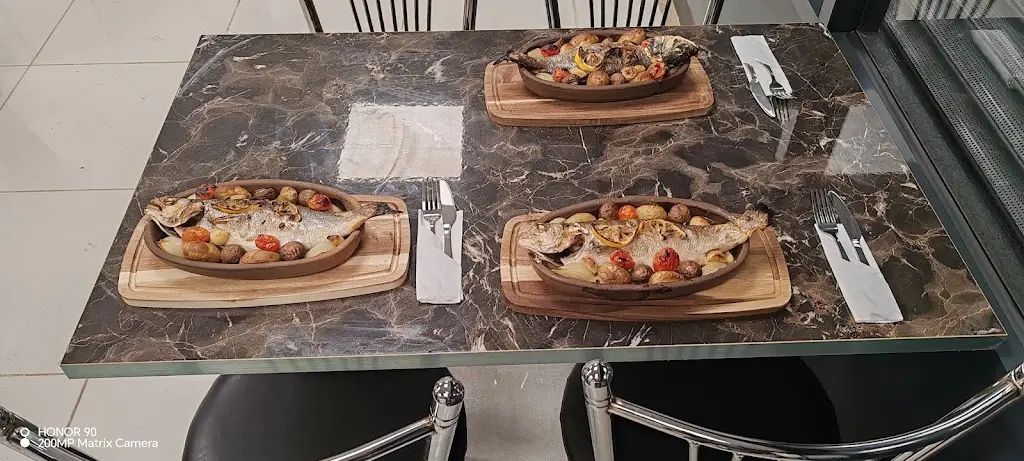 Menu_Goldhill Fish Bar_Shaftesbury_image_8