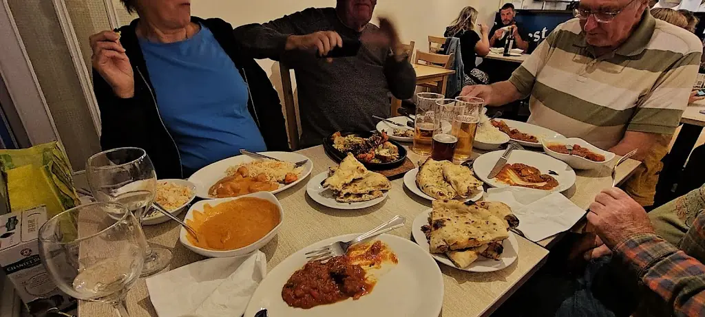 Damaris Lakin_Everest Gurkha Chef_Barnstaple_recensione