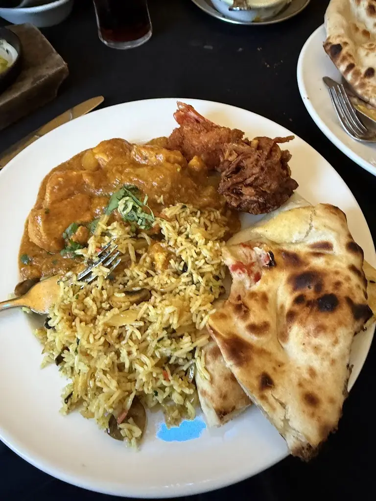 Ollie Wright_Milan lounge_Shifnal_review