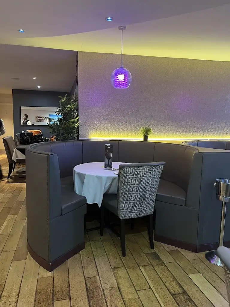 Milan lounge_Shifnal_slider_image_1