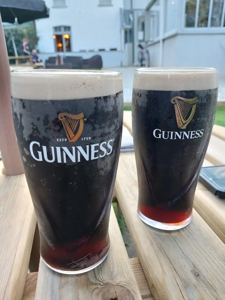 Menu_Cedars Inn_Barnstaple_image_9