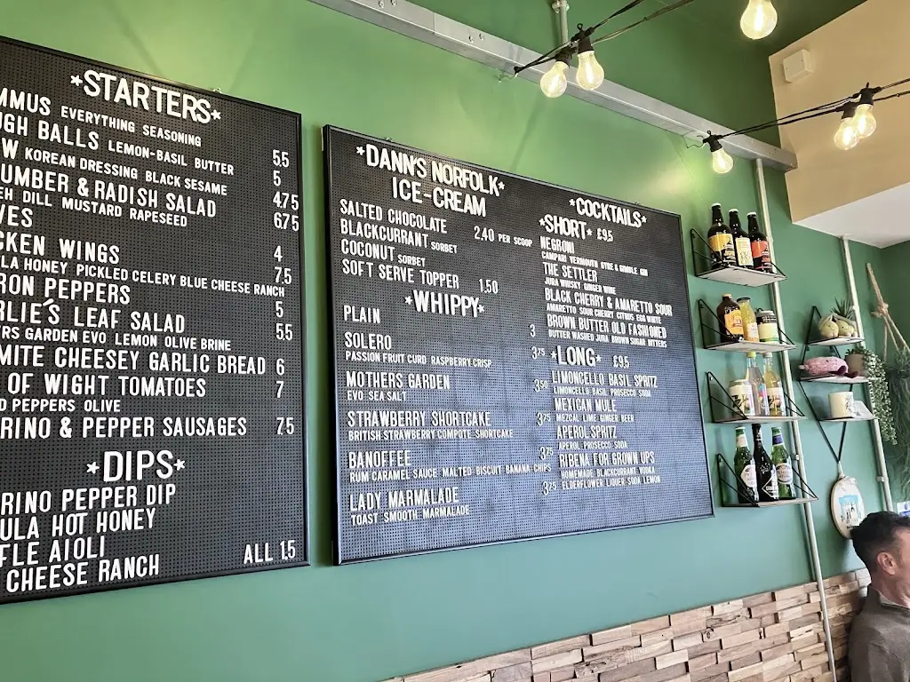 Menu_Stubby's Pizza_Sheringham_image_3