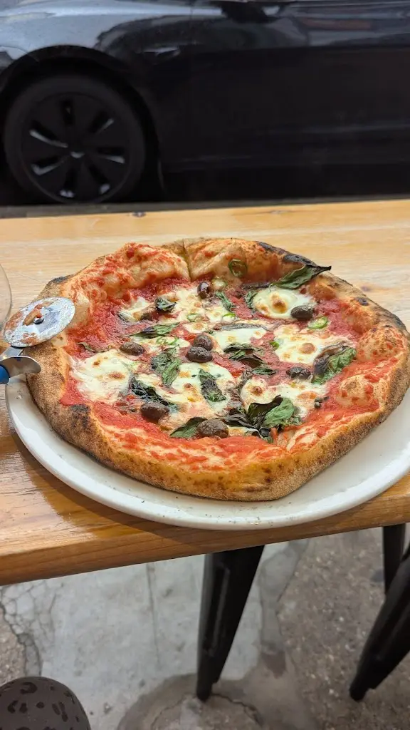 caroline hoyle_Stubby's Pizza_Sheringham_review