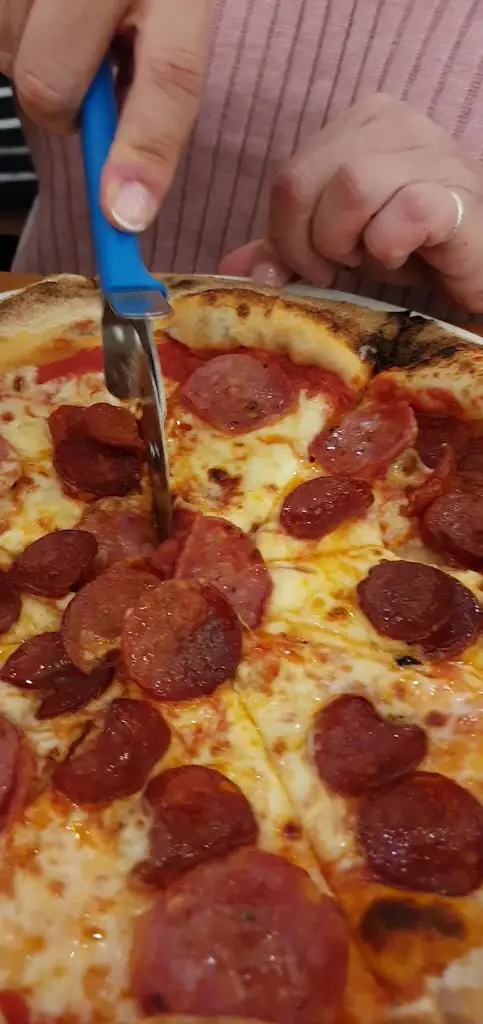 Stubby's Pizza_Sheringham_slider_image_2