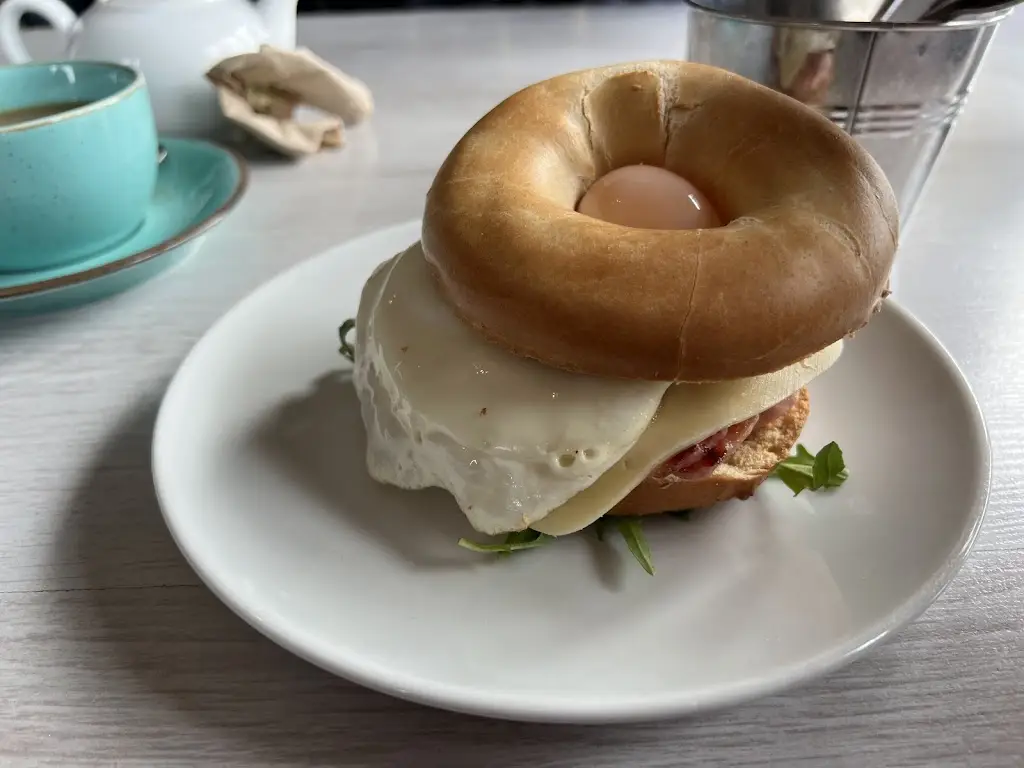 Mike Groves_Whelk Coppers Tea Rooms_Sheringham_review