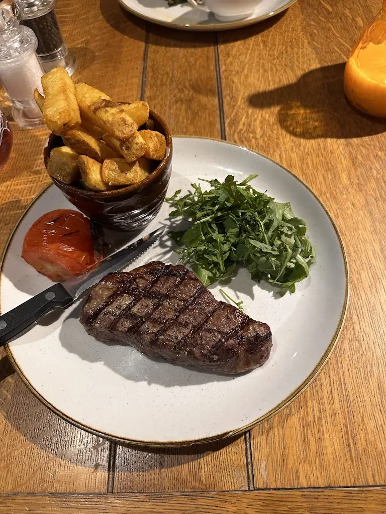 The Thames Court_Shepperton_slider_image_3