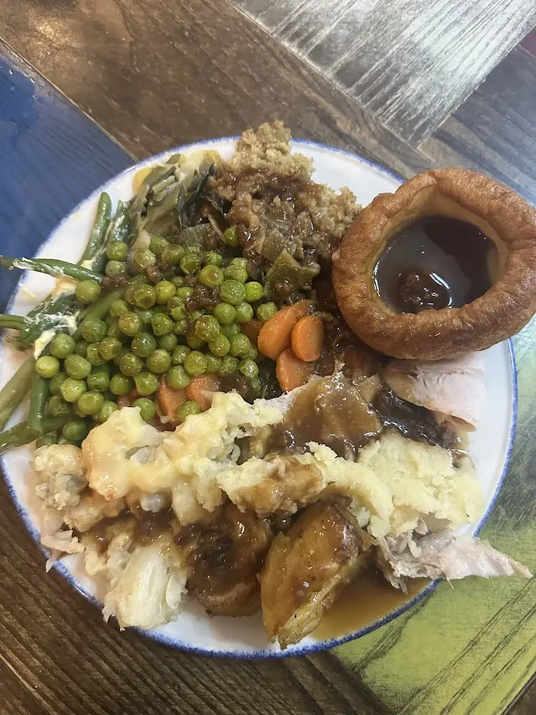 Suzanne Abraham_The Goat_Shepperton_review