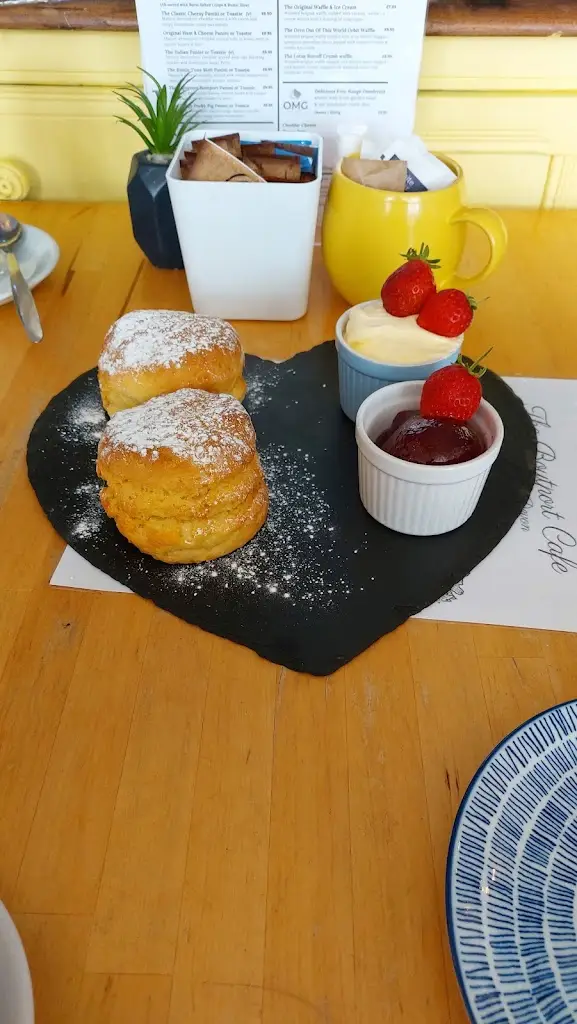 Roy Latty_The Boutport Cafe_Barnstaple_review