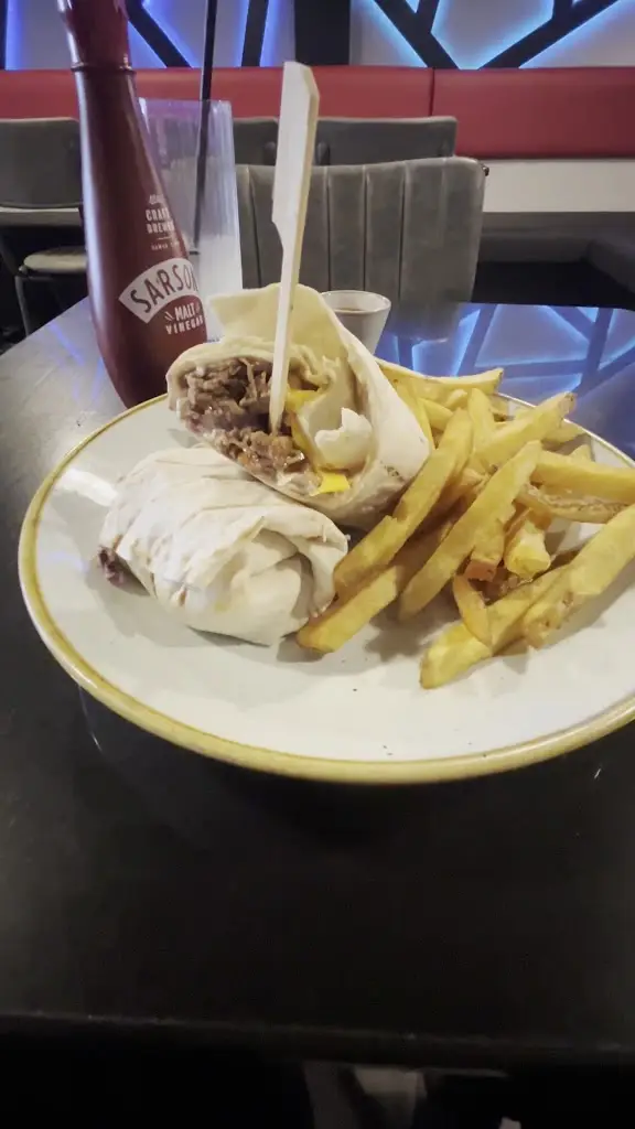 Smoky Boys Shepperton_Shepperton_slider_image_2