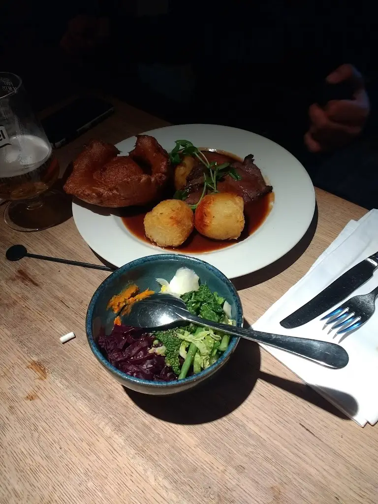 Menu_Three Horseshoes_Shepperton_image_8