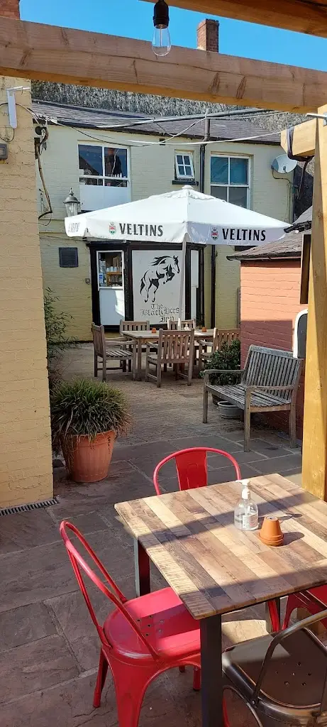 The Black Horse Inn_Shipston on Stour_slider_image_1