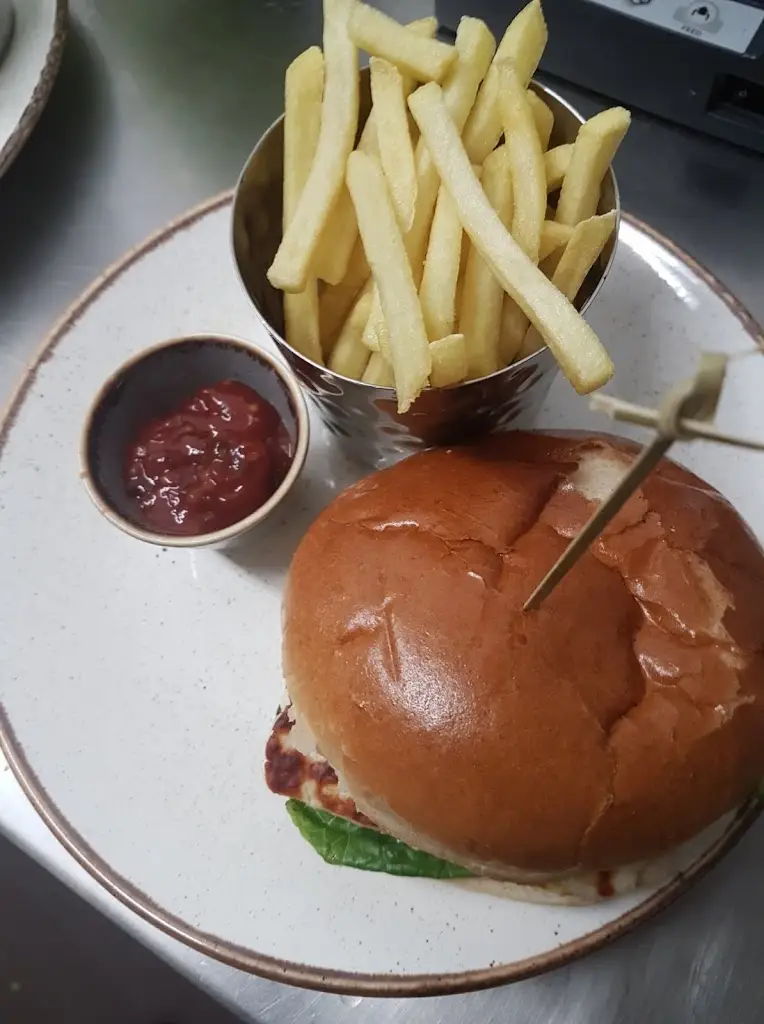 Menu_The Horseshoe_Shipston on Stour_image_7