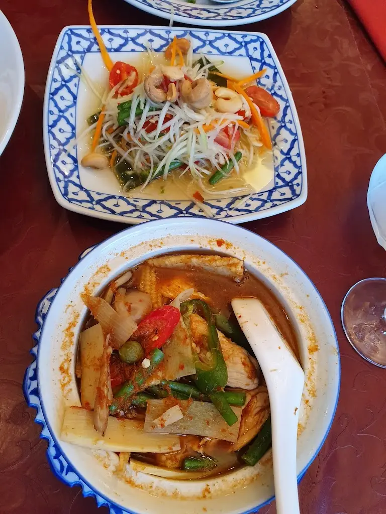 Menu_Silver Tree Thai Cuisine_Barnstaple_image_6