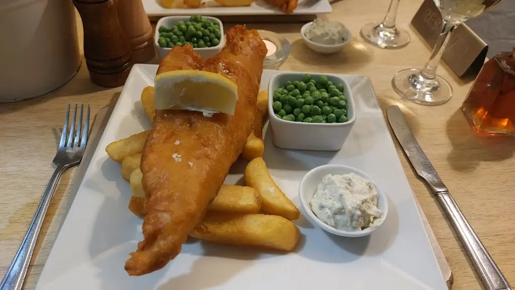 Chris Edwards_Norman Knight_Shipston on Stour_review