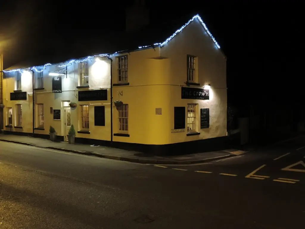 The Crown_Shrivenham_slider_image_3