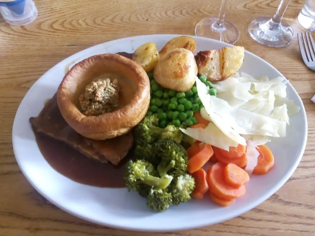 Menu_The Cheese Rollers Bar & Restaurant_Shurdington_image_8