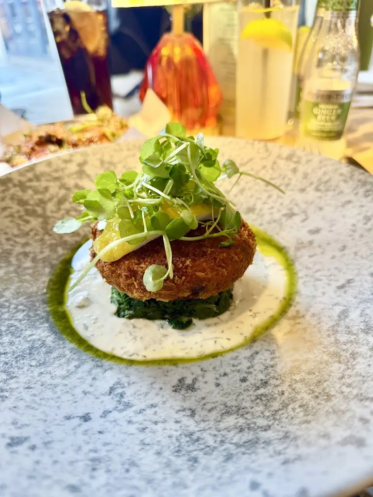 Mrs. Mano_The Farm Inn_Shirley_review