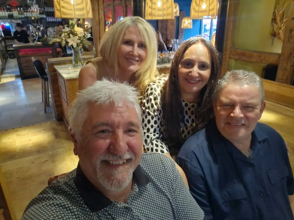 Helen Coles_The Farm Inn_Shirley_review