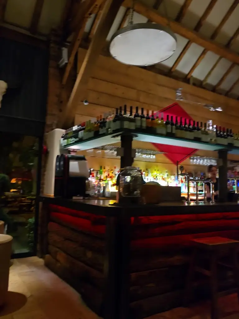 The Farm Inn_Shirley_slider_image_2