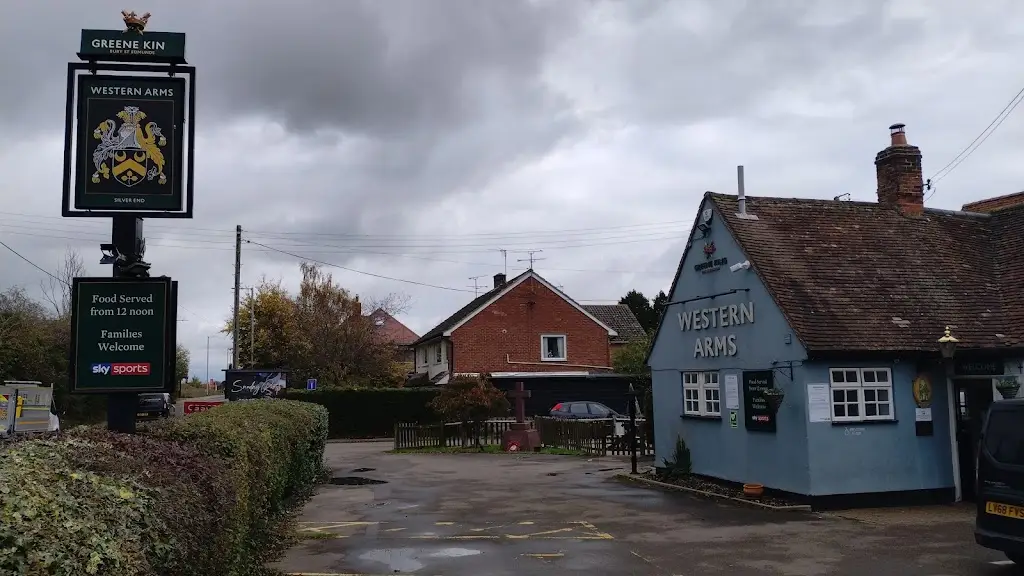 Simon Waldron_Western Arms_Silver End_review