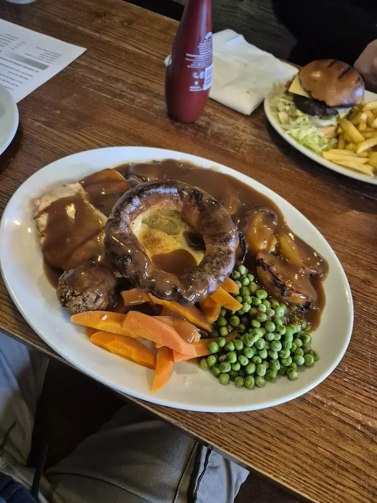 Kiran Balloo_Western Arms_Silver End_review