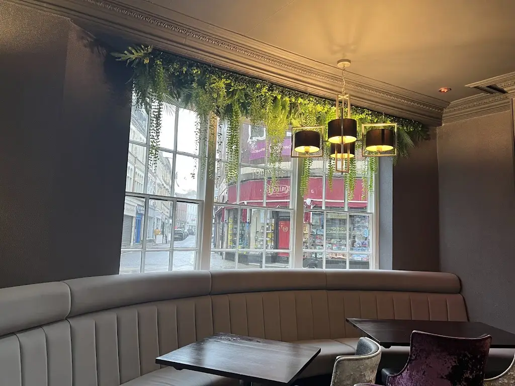 Hessam “Kassra” Mirgolbabaei_The Royal and Fortescue Hotel_Barnstaple_review