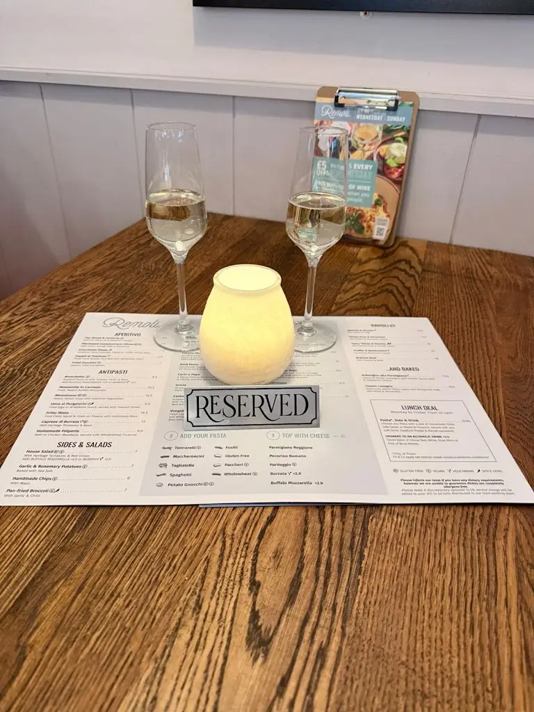 Maria Codrina Raileanu_Remoli_Shortlands_review