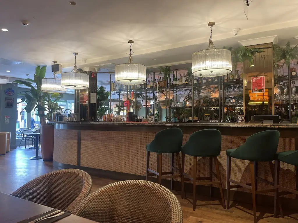 Show Time _Copper Ceylon_Shortlands_review