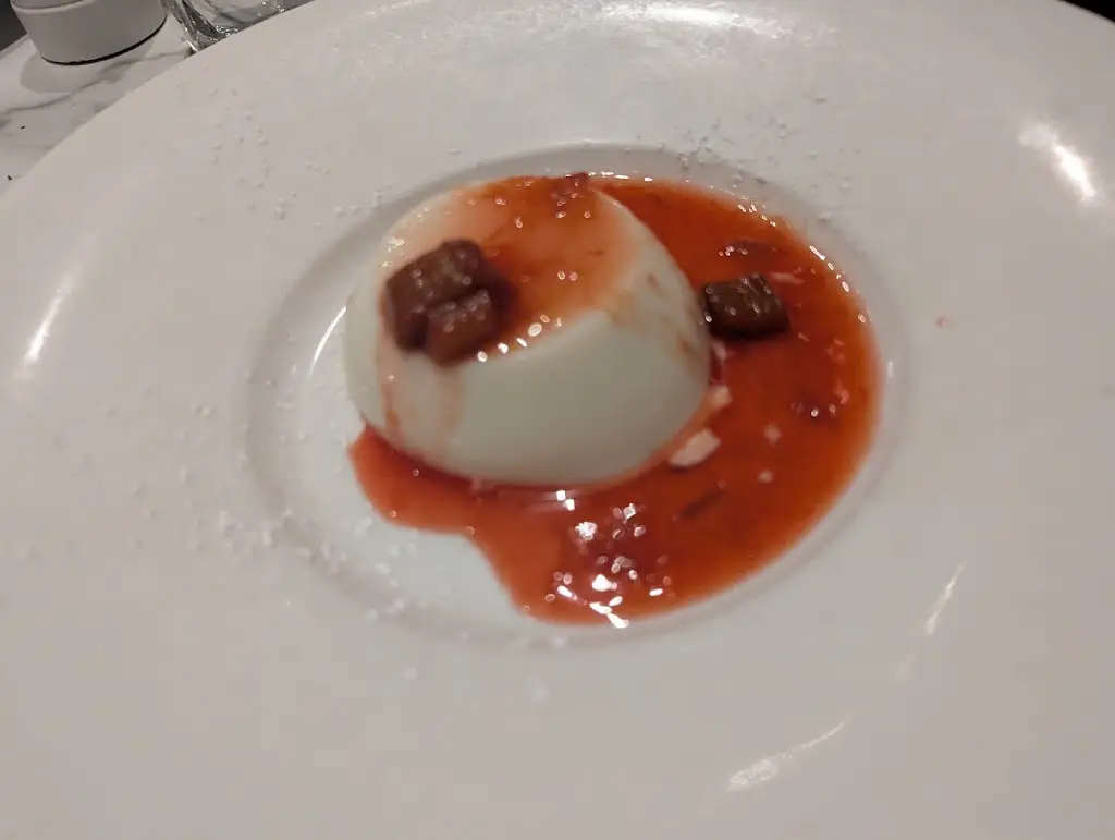 Ela Tse_Aqua Bar & Grill - Bromley_Shortlands_review