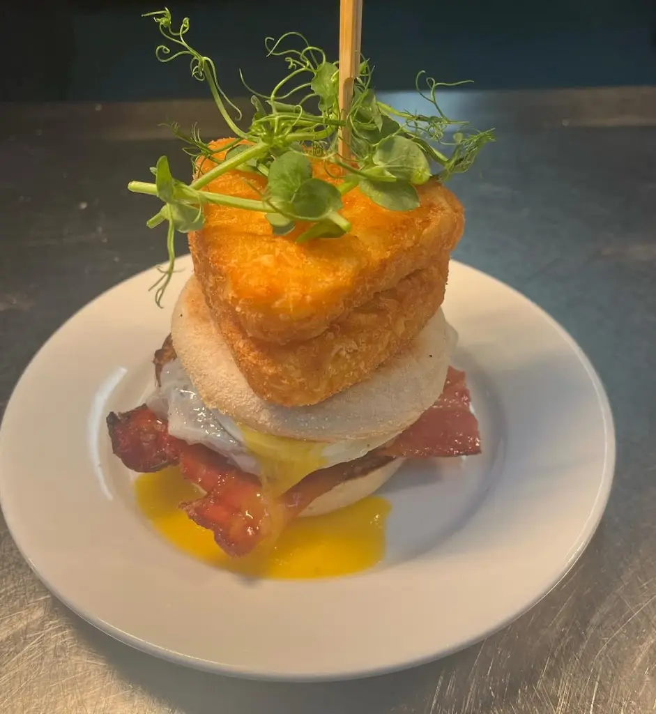 Silverstone Bar & Grill_Silverstone_slider_image_3