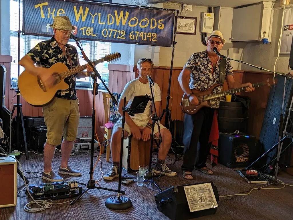 Ian Wood_Ebberley Arms_Barnstaple_review