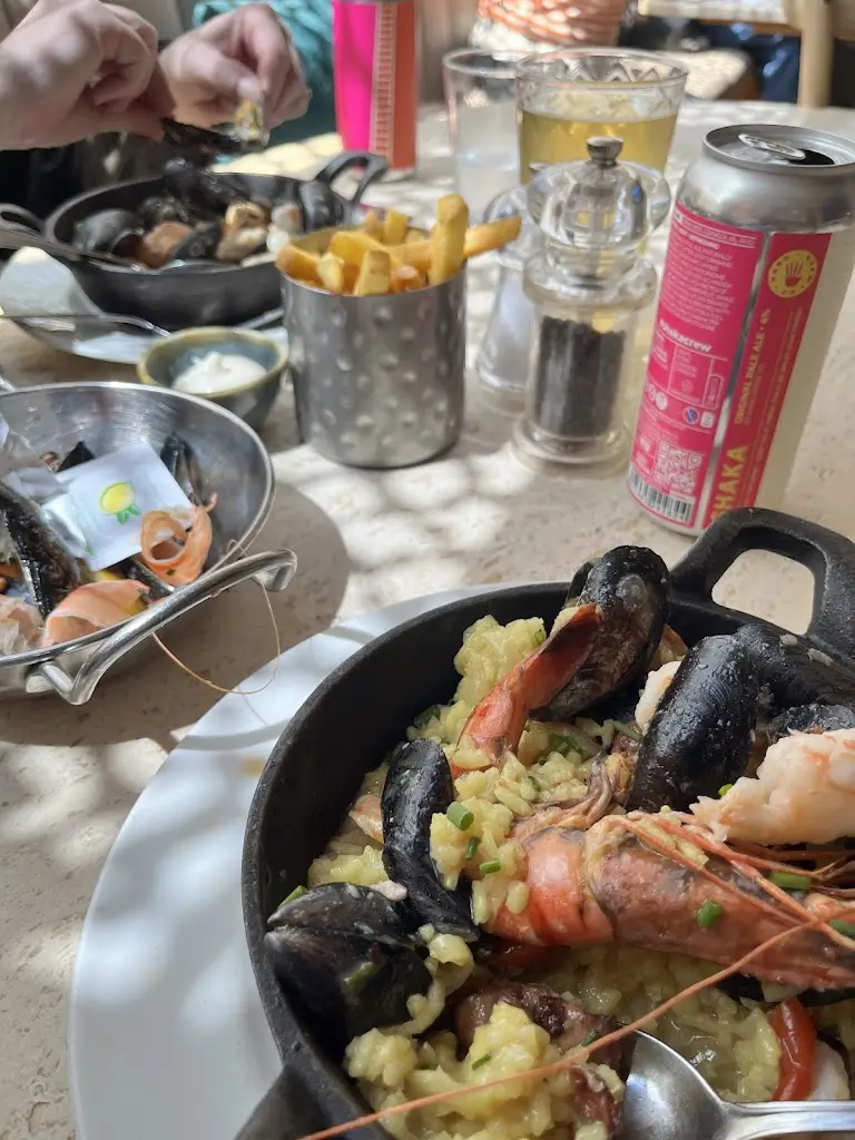 Martin H_Into the Blue Restaurant_Shoreham-by-Sea_review