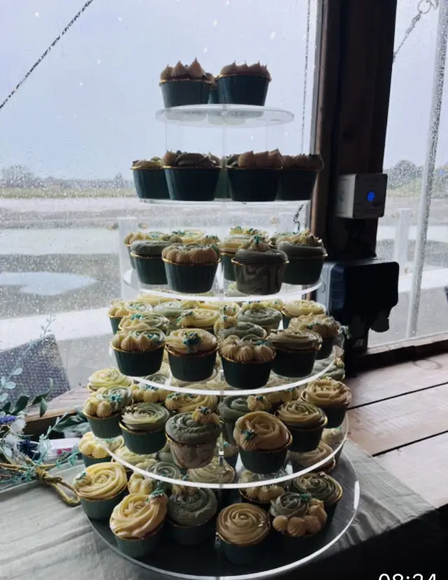 Alli Godfrey_The Bridge, Shoreham_Shoreham-by-Sea_review