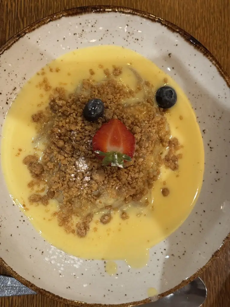 Lizzie Mojibade_Limoncello Brasserie_Sidcup_review