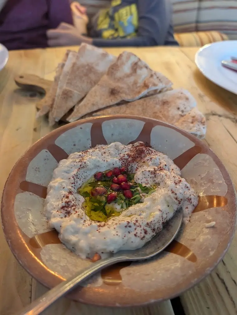 Umberto Nardiello_Cedrus - Lebanese restaurant_Sidcup_review