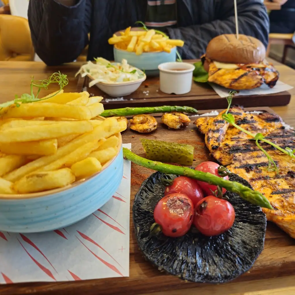 Ann Azzopardi_Coast Bar Grill_Sidcup_review